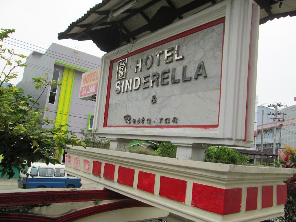 Sinderella Hotel Balikpapan  Eksteriør bilde