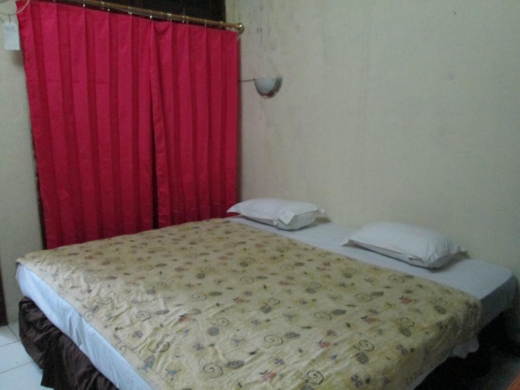 Sinderella Hotel Balikpapan  Rom bilde